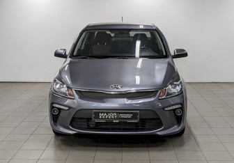 Подержанный автомобиль Kia Rio Sedan 2017 года (2 фото)