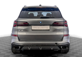 Новый BMW X5 2026 (6 фото)