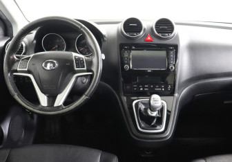 Подержанный автомобиль Great Wall Hover H6 2013 года (6 фото)