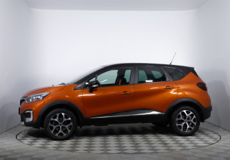 Подержанный автомобиль Renault Kaptur 2016 года (8 фото)