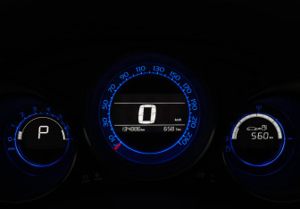 Подержанный автомобиль Citroen C4 Hatchback 2011 года (11 фото)