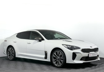 Подержанный автомобиль Kia Stinger 2019 года (3 фото)
