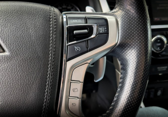 Подержанный автомобиль Mitsubishi Pajero Sport 2019 года (30 фото)