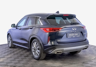 Подержанный автомобиль Infiniti QX50 2020 года (7 фото)