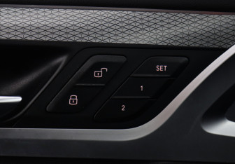 Подержанный автомобиль BMW X3 2019 года (17 фото)