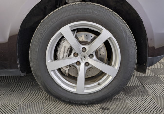 Подержанный автомобиль Porsche Macan 2016 года (12 фото)