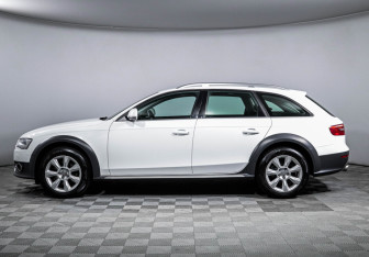Подержанный автомобиль Audi A4 allroad 2013 года (8 фото)