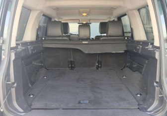 Подержанный автомобиль Land Rover Discovery 2013 года (9 фото)