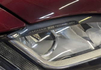 Подержанный автомобиль Jaguar F-Pace 2016 года (24 фото)