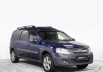 Подержанный автомобиль LADA (ВАЗ) Largus Wagon 2018 года (3 фото)