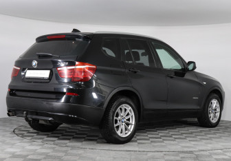 Подержанный автомобиль BMW X3 2011 года (2 фото)
