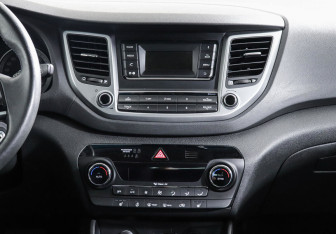 Подержанный автомобиль Hyundai Tucson 2017 года (9 фото)