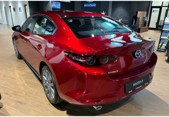 Новый Mazda 3 Sedan 2025 (7 фото)