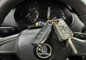 Подержанный автомобиль Skoda Octavia Liftback 2017 года (15 фото)