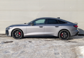 Новый Audi A5 Liftback 2025 (3 фото)