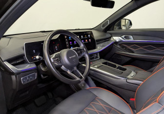 Подержанный автомобиль Haval F7 2024 года (16 фото)