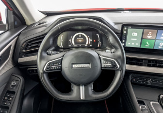 Подержанный автомобиль Haval F7 2024 года (21 фото)