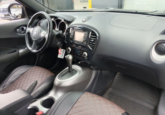 Подержанный автомобиль Nissan Juke 2013 года (10 фото)