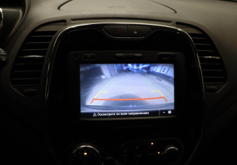 Подержанный автомобиль Renault Kaptur 2017 года (17 фото)