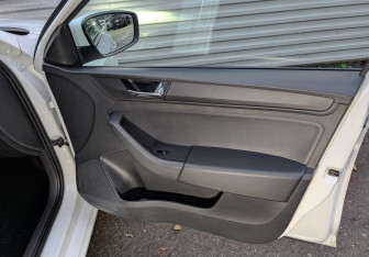 Подержанный автомобиль Skoda Rapid Liftback 2021 года (24 фото)