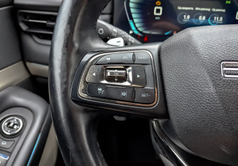 Подержанный автомобиль Exeed TXL 2022 года (27 фото)