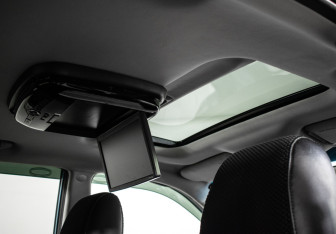 Подержанный автомобиль Hyundai Tucson 2007 года (10 фото)