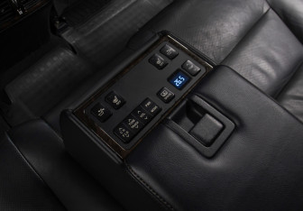 Подержанный автомобиль Toyota Camry Sedan 2017 года (18 фото)