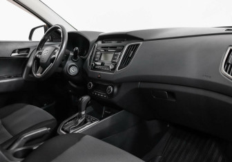 Подержанный автомобиль Hyundai Creta 2018 года (7 фото)