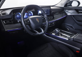 Подержанный автомобиль Hongqi HS5 2024 года (15 фото)