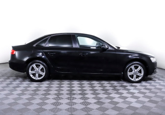 Подержанный автомобиль Audi A4 Sedan 2015 года (7 фото)