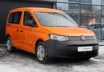 Подержанный автомобиль Volkswagen Caddy Compactvan 2021 года (3 фото)
