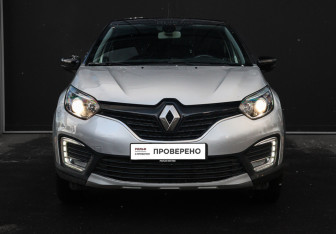 Подержанный автомобиль Renault Kaptur 2016 года (2 фото)