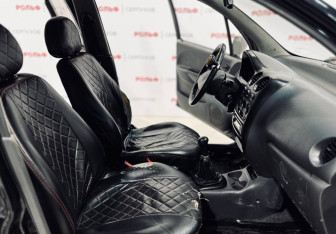 Подержанный автомобиль Daewoo Matiz 2009 года (9 фото)