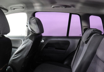 Подержанный автомобиль Ford Fusion 2007 года (10 фото)