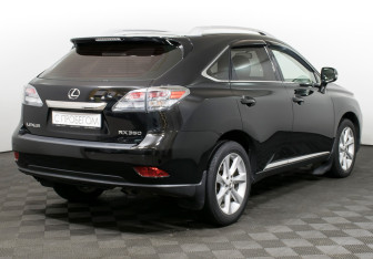 Подержанный автомобиль Lexus RX 2011 года (13 фото)