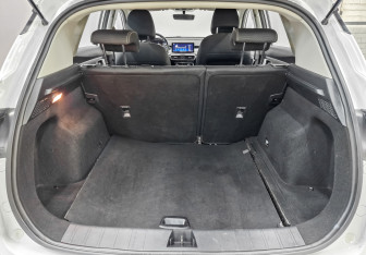 Подержанный автомобиль Geely Coolray 2023 года (10 фото)