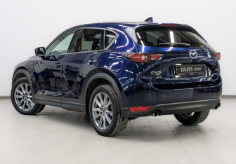 Подержанный автомобиль Mazda CX-5 2021 года (7 фото)