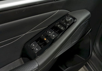 Подержанный автомобиль Geely Emgrand 2024 года (12 фото)