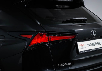 Подержанный автомобиль Lexus NX 2018 года (16 фото)