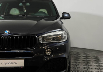 Подержанный автомобиль BMW X5 2016 года (19 фото)