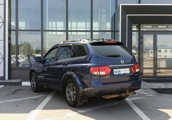 Подержанный автомобиль SsangYong Kyron 2011 года (7 фото)