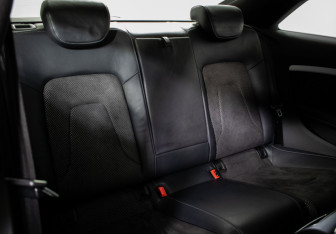 Подержанный автомобиль Audi A5 Coupe 2014 года (9 фото)