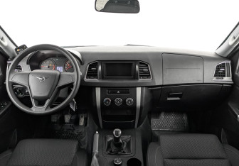 Подержанный автомобиль УАЗ Patriot 2022 года (14 фото)