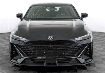 Новый Changan UNI-V 2024 (5 фото)