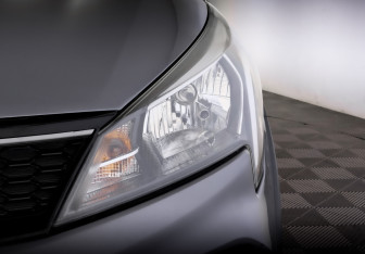 Подержанный автомобиль Kia Rio Hatchback 2021 года (17 фото)