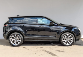 Подержанный автомобиль Land Rover Range Rover Evoque 2022 года (4 фото)