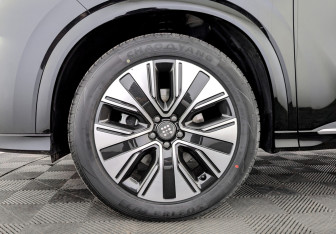 Новый Evolute i-SPACE 2026 (7 фото)