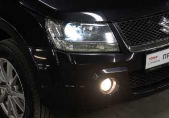 Подержанный автомобиль Suzuki Grand Vitara 2006 года (19 фото)