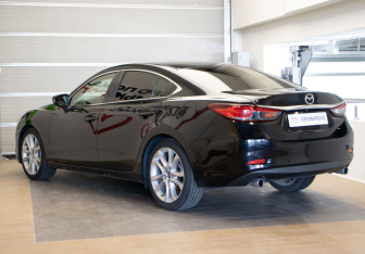 Подержанный автомобиль Mazda 6 Sedan 2013 года (6 фото)