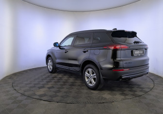 Подержанный автомобиль Geely Atlas Pro 2023 года (7 фото)